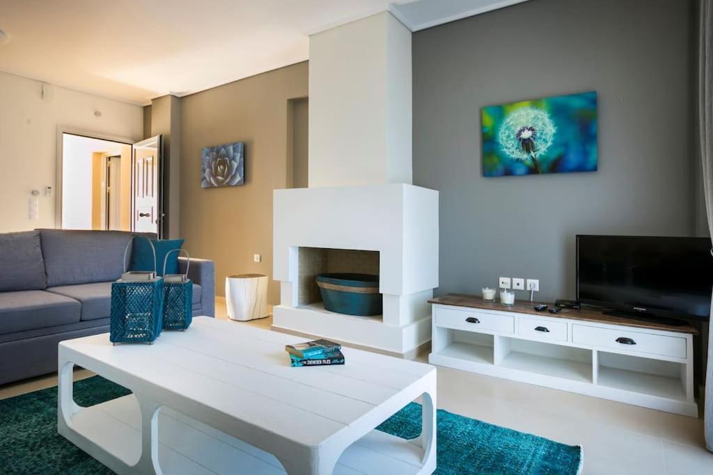 Eucalyptus Suite Sea View Karavomylos Exterior foto